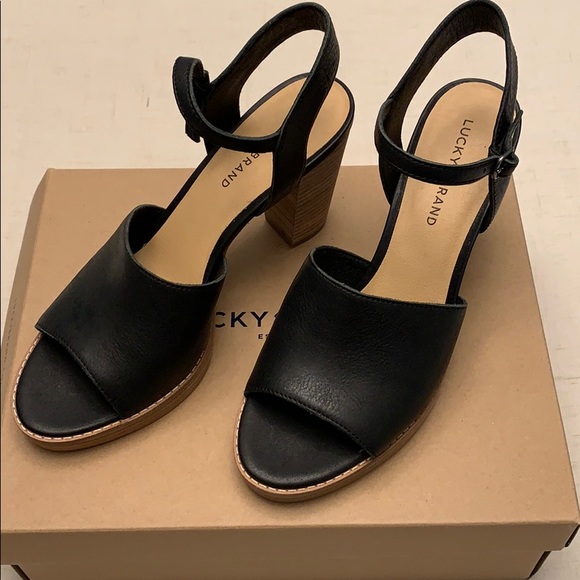 Lucky Brand Nanika Sandals Size 
